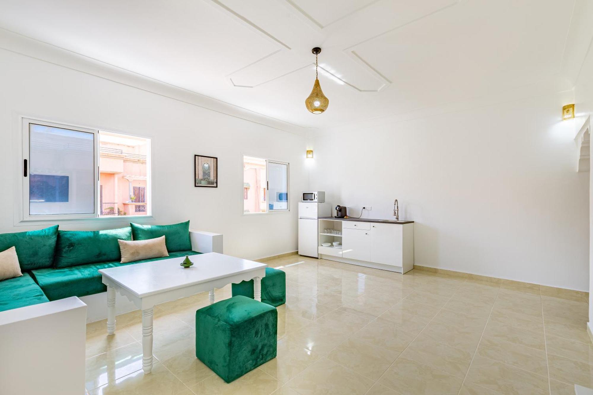 Riad Dar Juma, Suites & Appartements, Spa & Piscine Chauffee มาร์ราเกช ภายนอก รูปภาพ