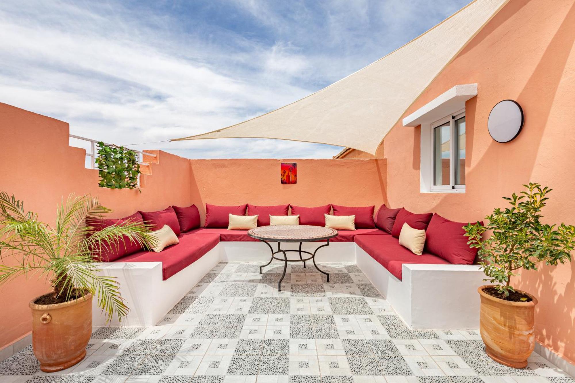 Riad Dar Juma, Suites & Appartements, Spa & Piscine Chauffee มาร์ราเกช ภายนอก รูปภาพ